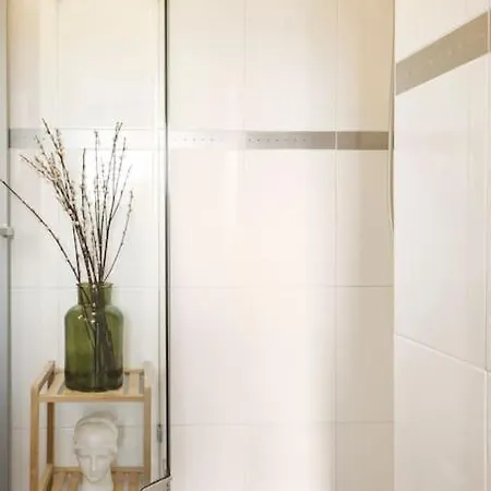 My On The Water Apartamento *